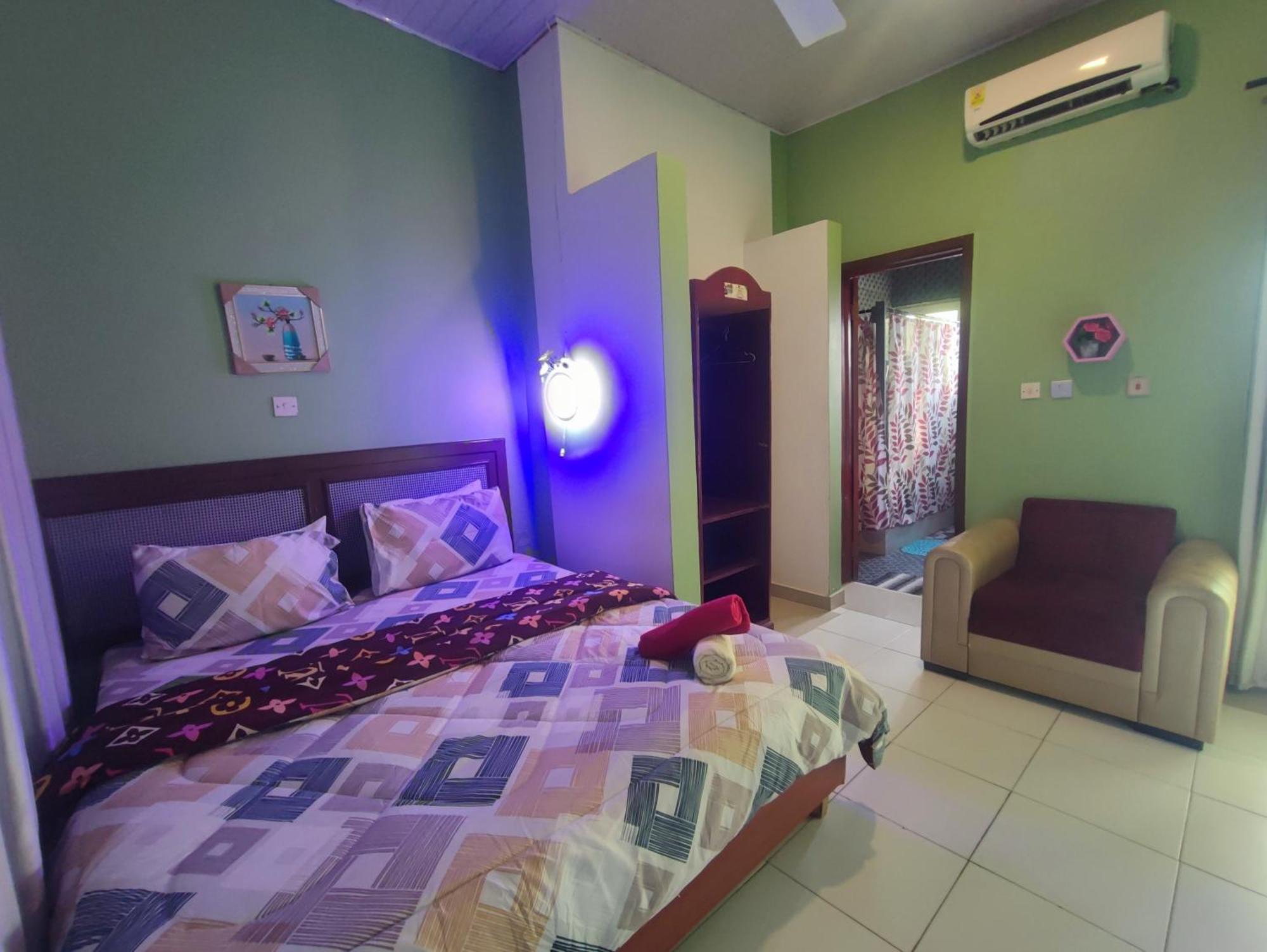 Ellisa Hospitality And Spa Hotel อักกรา ภายนอก รูปภาพ