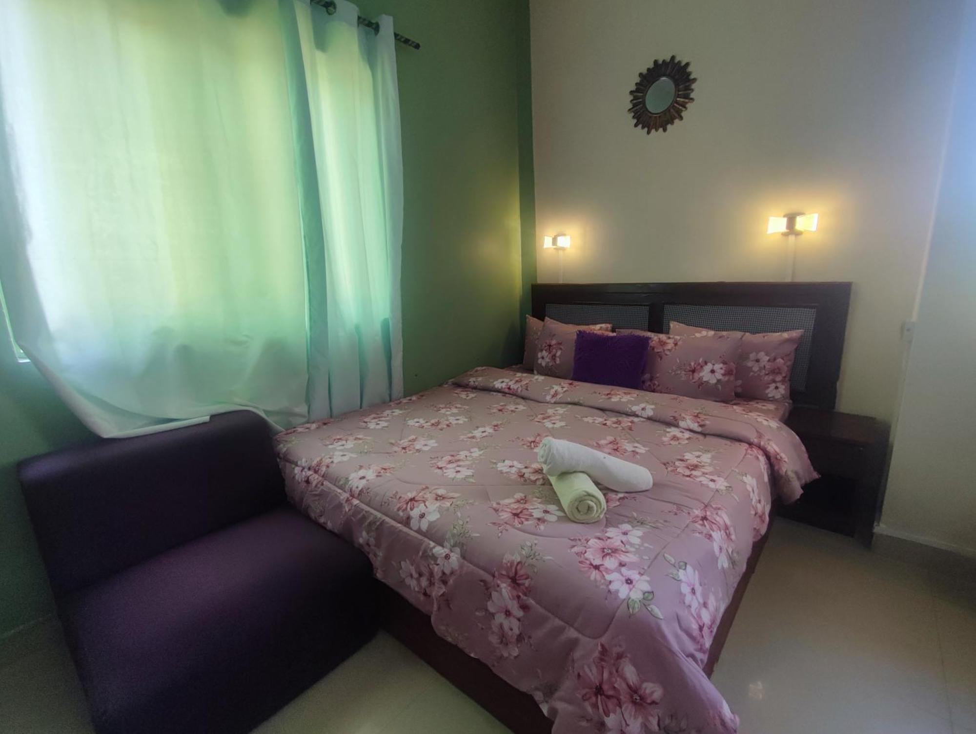 Ellisa Hospitality And Spa Hotel อักกรา ภายนอก รูปภาพ